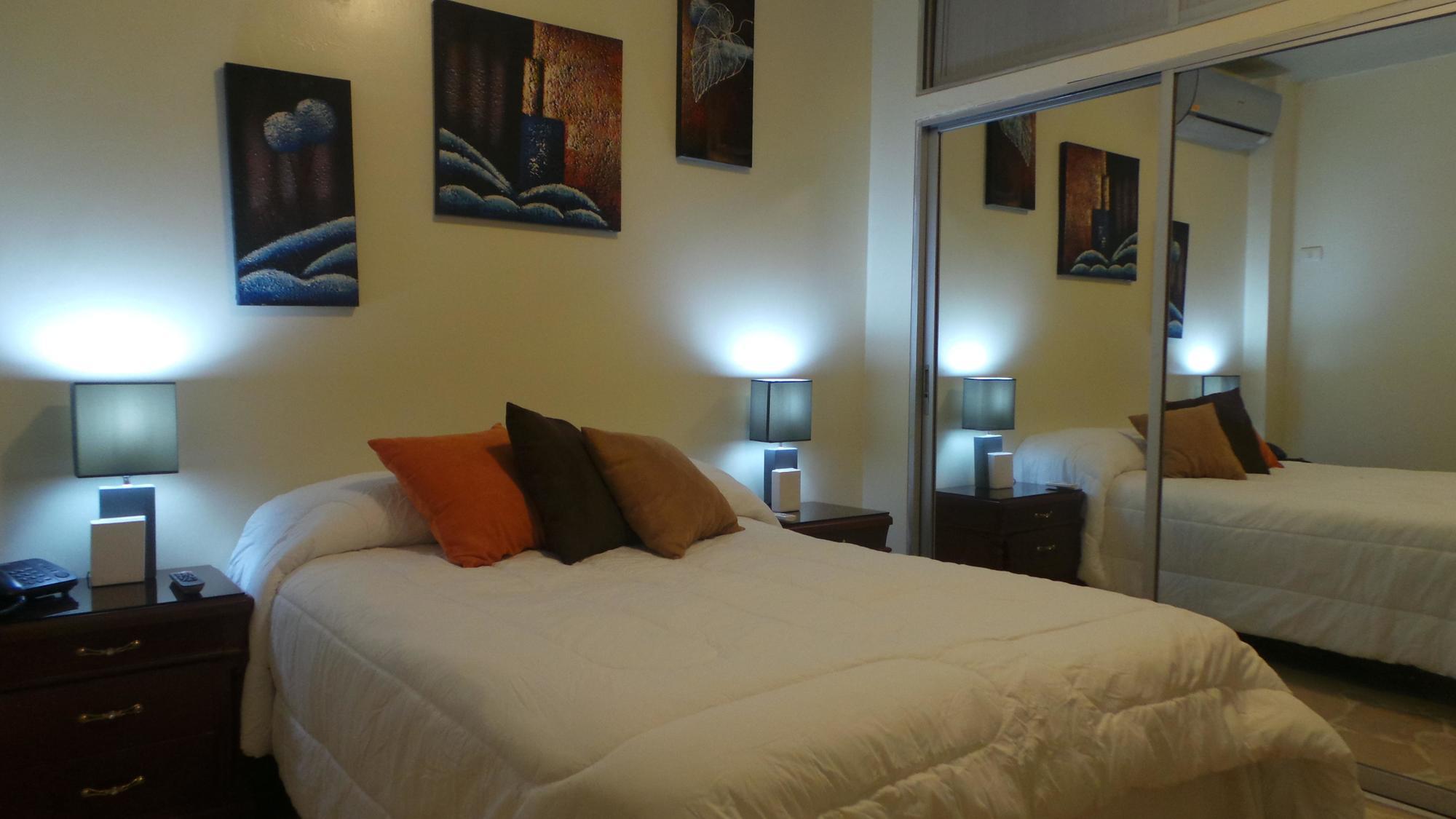San Francisco Apart Hotel Guayaquil Exterior photo