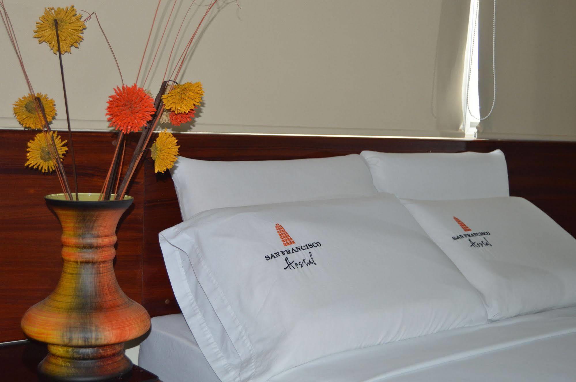 San Francisco Apart Hotel Guayaquil Exterior photo
